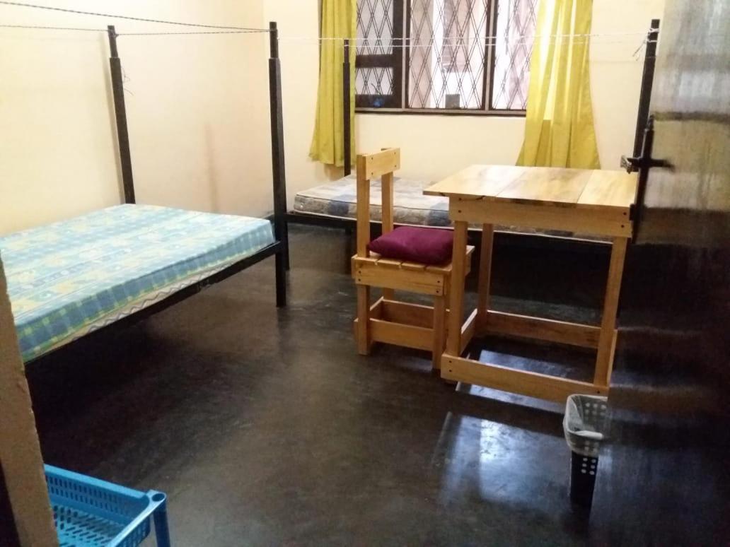 Mazz Homestay Negombo Exterior foto